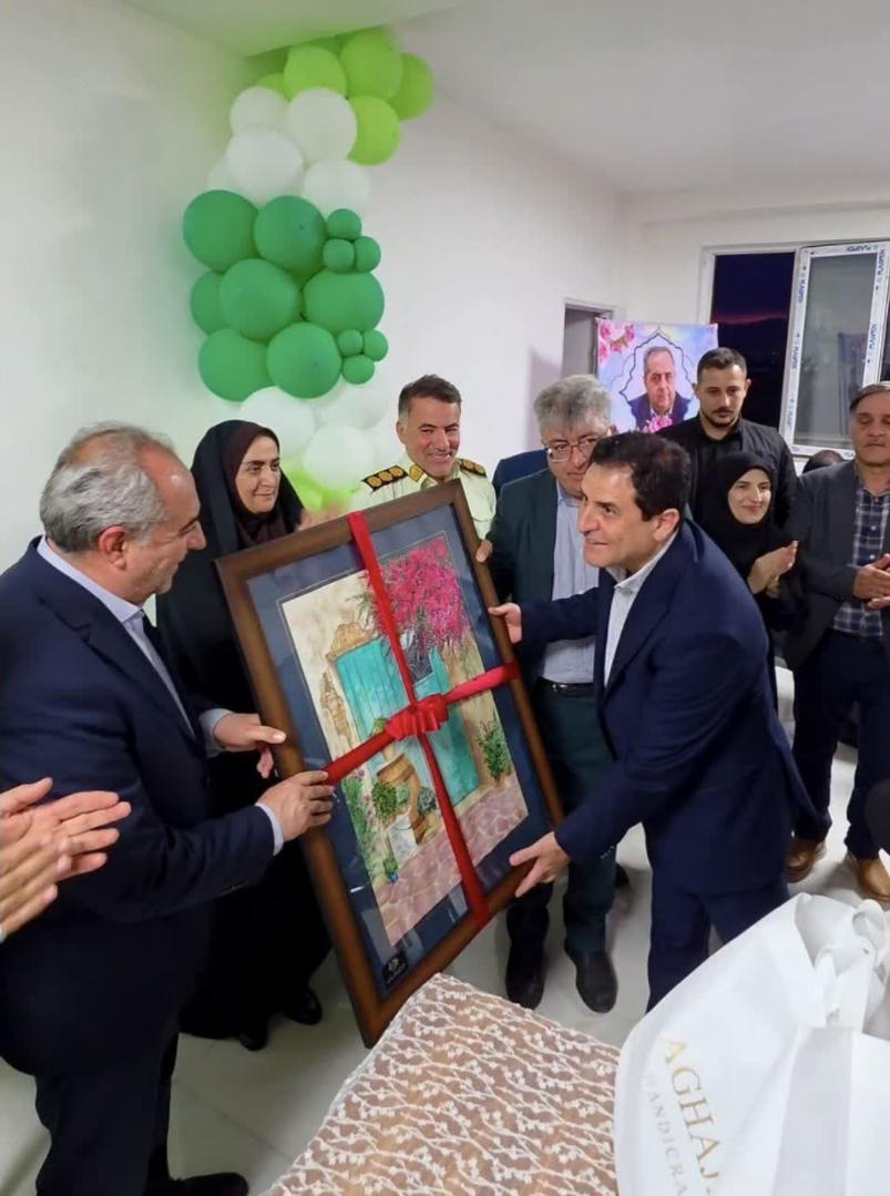 تجلیل مؤسسه خیریه مهر بناب از صنعتگران خیّر با حضور استاندار آذربایجان شرقی